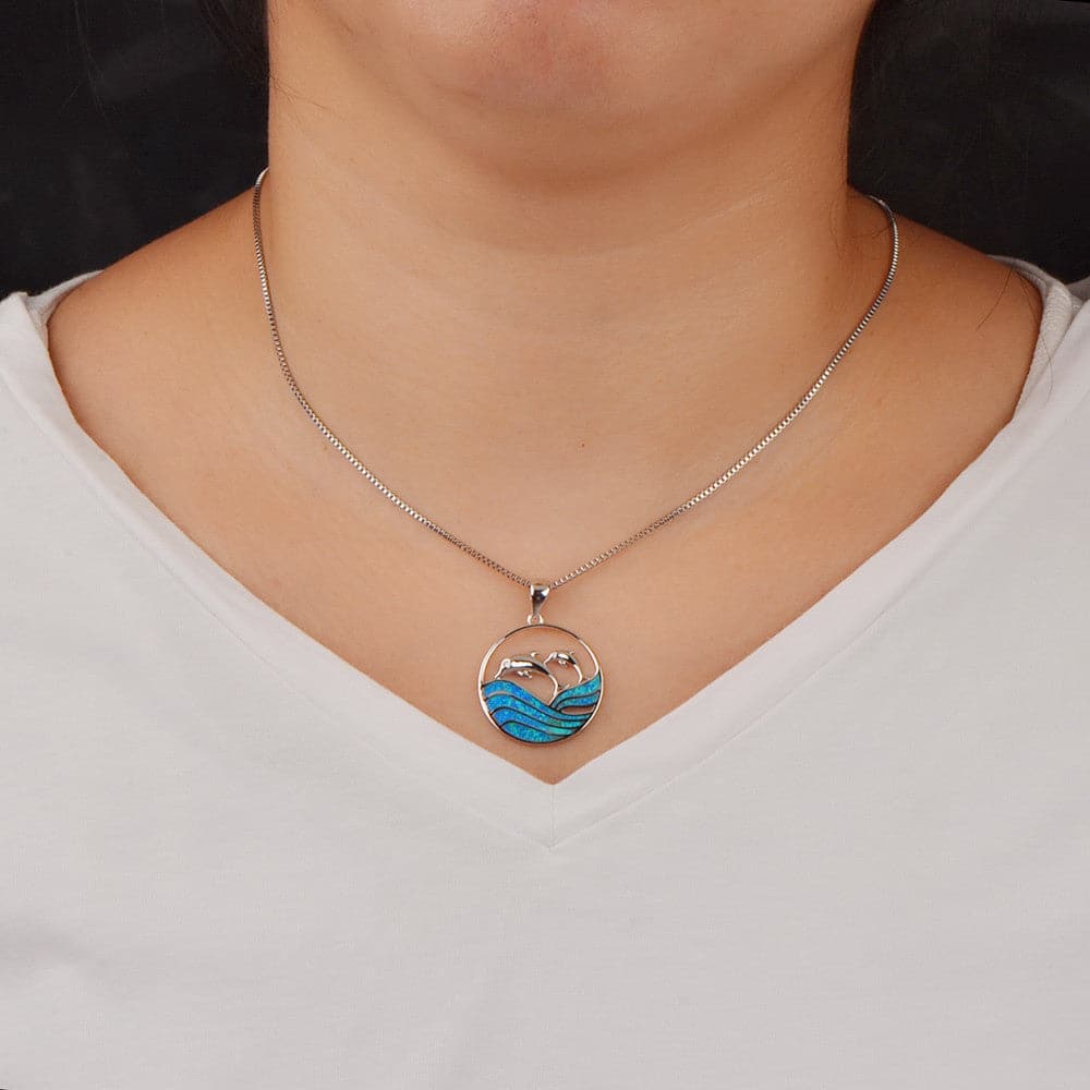 Dolphin Necklace Shoppingevestore.com